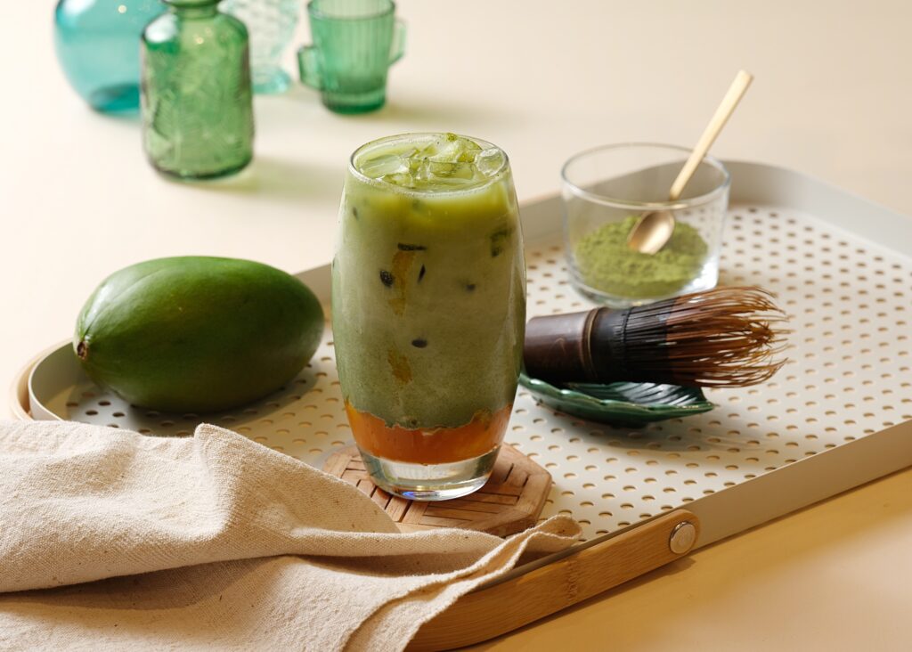 Why Coffee soğuk matcha latte